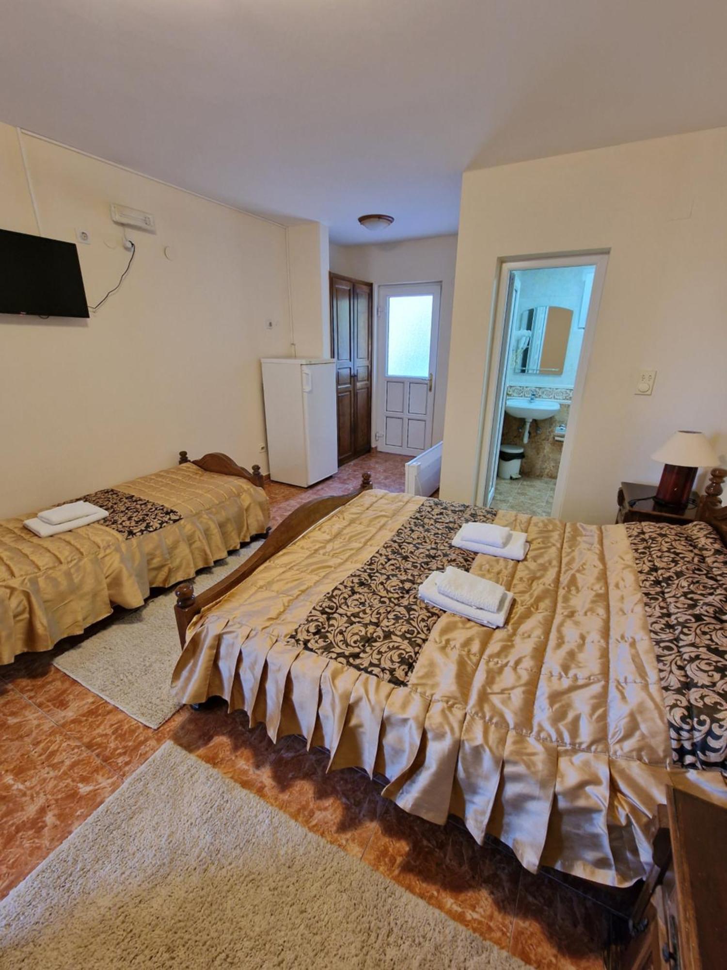Villa Izvor Sutomore Buitenkant foto